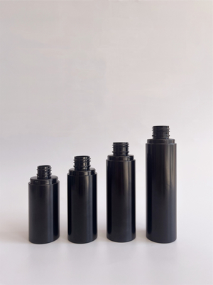 Botellas cosméticas plásticas de 20/24 del cuello ODM del tamaño con la bomba de la emulsión de la bomba del rociador y el casquillo de la cubierta